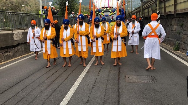 ਇਟਲੀ ਦੇ ਬੁਲਜਾਨੋ ''ਚ ਖਾਲਸਾਈ ਸ਼ਾਨੋ-ਸ਼ੌਕਤ ਤੇ ਜਾਹੋ ਜਲਾਲ ਨਾਲ ਸਜਾਇਆ ਗਿਆ ਮਹਾਨ ਨਗਰ ਕੀਰਤਨ।