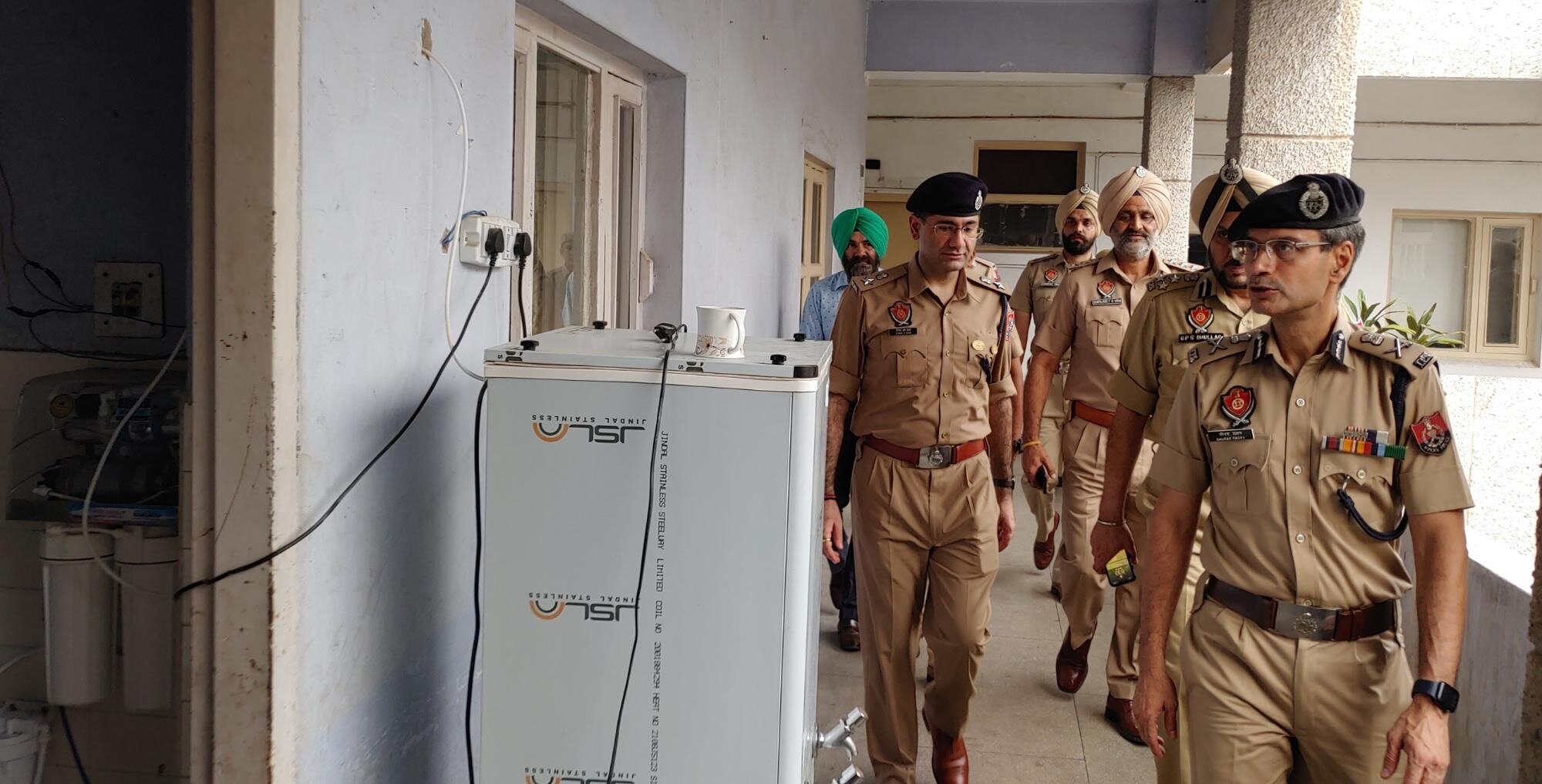 ਅਹੁਦਾ ਸੰਭਾਲਦੇ ਹੀ ਐਕਸ਼ਨ ਚ ਡੀ  ਜੀ ਪੀ ਗੌਰਵ ਯਾਦਵ , ਮੋਹਾਲੀ ਦੇ ਥਾਣਿਆਂ ਦਾ ਕੀਤਾ ਨਿਰੀਖਣ