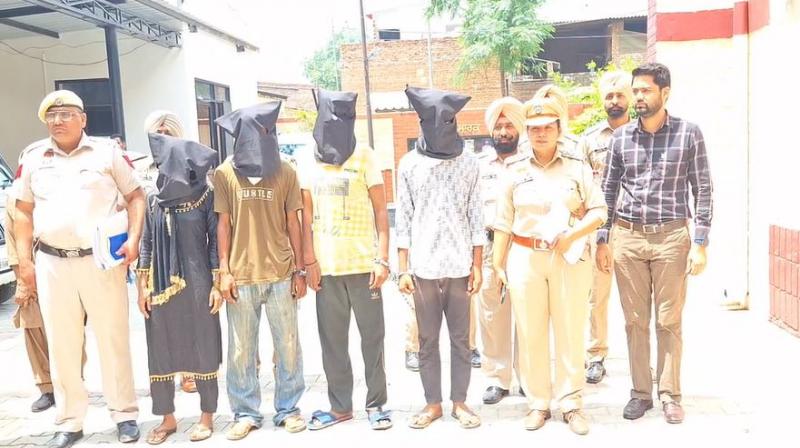 ਪਤੀ ਨੇ ਨਜ਼ਾਇਜ਼ ਸਬੰਧਾਂ ਦੇ ਚੱਲਦਿਆਂ ਪਤਨੀ ਦੇ ਪ੍ਰੇਮੀ ਦਾ ਕੀਤਾ ਕਤਲ,ਨਹਿਰ ''ਚ ਸੁੱਟੀ ਲਾਸ਼