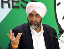 ਸਵਾਲਾਂ ਦੇ ਘੇਰੇ ’ਚ ਸਵ. ਪ੍ਰਕਾਸ਼ ਸਿੰਘ ਬਾਦਲ ਦੇ ਭਤੀਜੇ ਮਨਪ੍ਰੀਤ ਸਿੰਘ ਬਾਦਲ ਦੀ ‘ਈਮਾਨਦਾਰੀ’