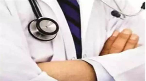 ਮਰੀਜ਼ਾਂ ਨੂੰ ਗੈਰ-ਕਾਨੂੰਨੀ ਦਵਾਈਆਂ ਦੇਣ ਦਾ ਦੋਸ਼ ਭਾਰਤੀ-ਅਮਰੀਕੀ ਡਾਕਟਰ ਨੇ ਕਬੂਲਿਆ।