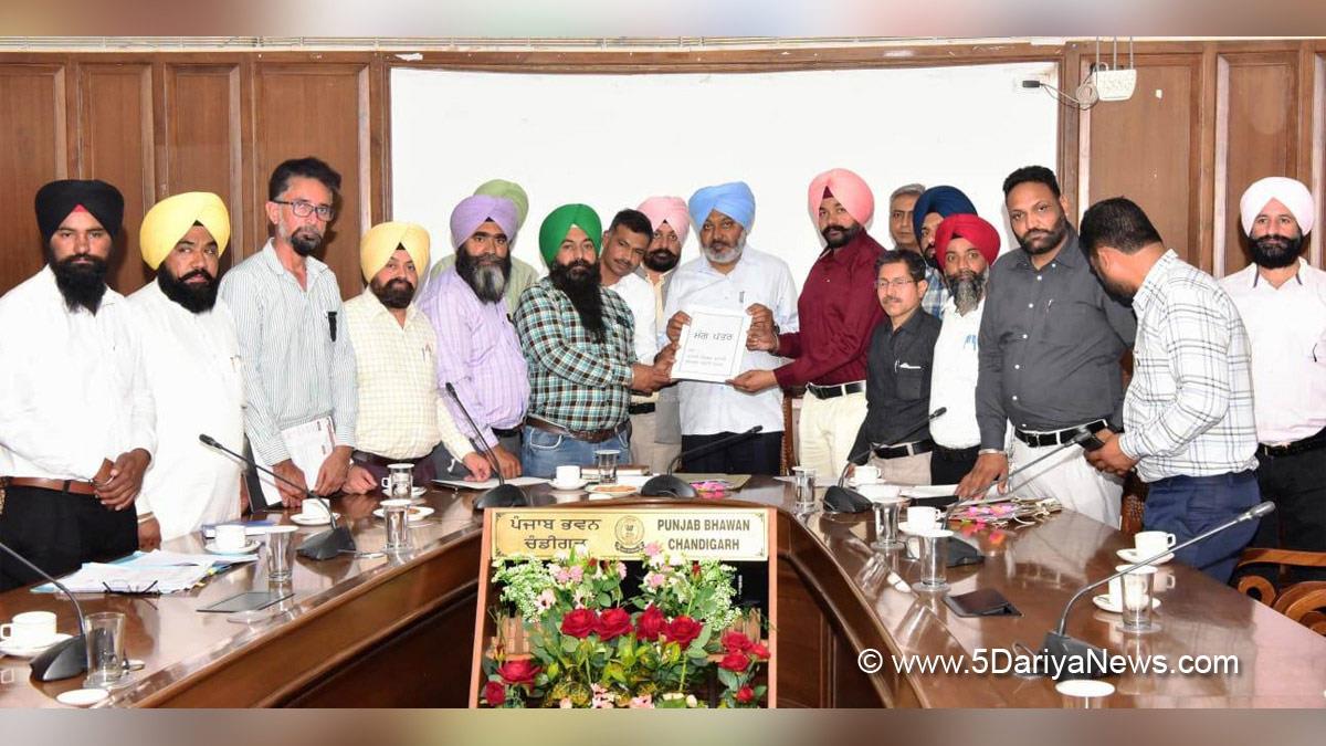 ਹੋਰਨਾਂ ਸੂਬਿਆਂ ਲਈ ਮਿਸਾਲ ਕਾਇਮ ਕਰੇਗਾ,ਪੰਜਾਬ ਵੱਲੋਂ ਲਾਗੂ ਕੀਤਾ ਜਾਣ ਵਾਲਾ ਪੈਨਸ਼ਨ ਮਾਡਲ  : ਹਰਪਾਲ ਸਿੰਘ ਚੀਮਾ