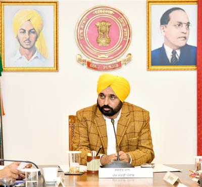 ਪ੍ਰਬੰਧਕੀ ਸਕੱਤਰਾਂ ਨਾਲ CM ਭਗਵੰਤ ਮਾਨ ਨੇ ਕੀਤੀ ਮੀਟਿੰਗ, ਦਿੱਤੇ ਇਹ ਹੁਕਮ
