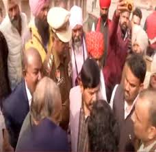 ਡਾ. ਅੰਬੇਡਕਰ ਦੀ ਮੂਰਤੀ ਦਾ ਮਾਮਲੈ ਨੂੰ ਲੈ ਕੇ ਕੇਂਦਰੀ ਰਾਜ ਮੰਤਰੀ ਰਾਮਦਾਸ ਅਠਾਵਲੇ ਅੰਮ੍ਰਿਤਸਰ ਪਹੁੰਚੇ