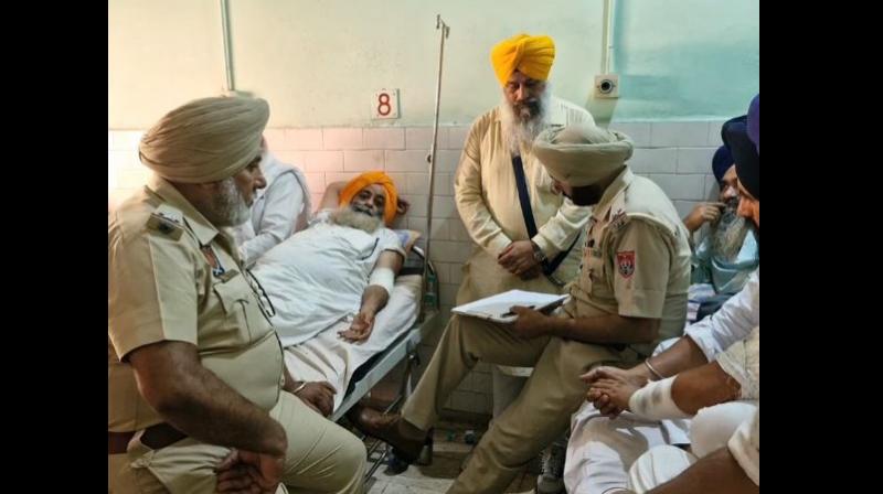 ਪਿੰਡ ਬਿਲਾਸਪੁਰ ''ਚ SGPC ਅਤੇ ਡੇਰਾਂ ਪ੍ਰਬੰਧਕਾਂ ਵਿਚਾਲੇ ਜ਼ਮੀਨੀ ਵਿਵਾਦ ਨੂੰ ਲੈ ਕੇ ਖੂਨੀ ਝੜਪ , ਕਈ ਲੋਕ ਹੋਏ ਜ਼ਖਮੀ