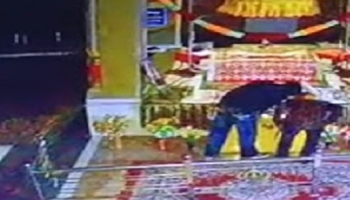 ਫਿਰ ਪੰਜਾਬ ‘ਚ ਗੁਰਦੁਆਰਾ ਸਾਹਿਬ ‘ਚ ਹੋਈ ਬੇਅਦਬੀ,ਘਟਨਾ CCTV ‘ਚ ਹੋਈ ਕੈਦ 