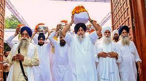  ਗੁਰਦੁਆਰਾ ਸ੍ਰੀ ਪਤਾਲਪੁਰੀ ਸਾਹਿਬ ਵਿਖੇ ਕੀਤੀਆਂ ਗਈਆਂ ਜਲ ਪ੍ਰਵਾਹ ਮਰਹੂਮ ਪ੍ਰਕਾਸ਼ ਸਿੰਘ ਬਾਦਲ ਦੀਆਂ ਅਸਥੀਆਂ।