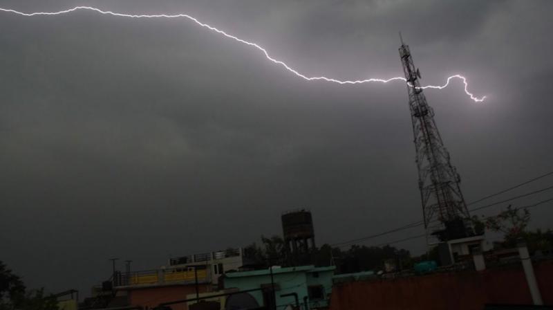 ਪੰਜਾਬ ਅਤੇ ਚੰਡੀਗੜ੍ਹ ''ਚ ਭਾਰੀ ਮੀਂਹ ਦਾ ਅਲਰਟ ਜਾਰੀ 