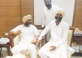 ਮਨਪ੍ਰੀਤ ਬਾਦਲ ਦੇ ਭੁਲੇਖੇ ’ਚ ਵਿਜੀਲੈਂਸ ਨੇ ਹਮਸ਼ਕਲ ਨੂੰ ਪਾਇਆ ਘੇਰਾ