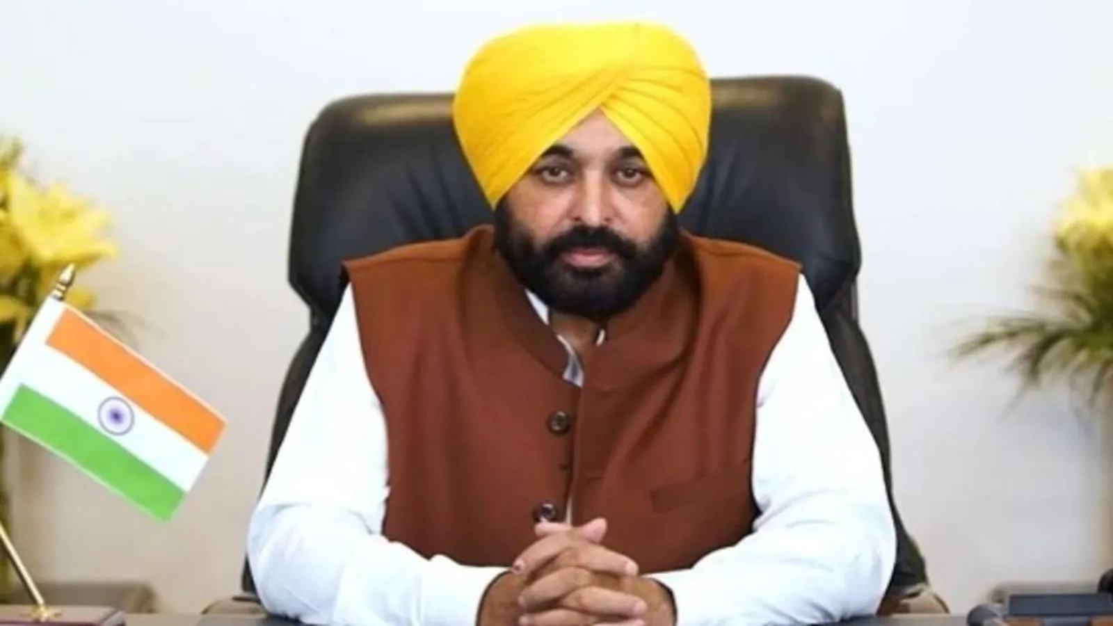 CM ਮਾਨ ਨੇ ਟਵੀਟ ਕਰ ਕੈਪਟਨ ਸਣੇ ਕਈ ਭਾਜਪਾ ਆਗੂਆਂ ’ਤੇ ਲਾਏ ਵੱਡੇ ਇਲਜ਼ਾਮ,ਕਿਹਾ - ਪੰਜਾਬ ’ਚ ਗਵਰਨਰ ਰਾਜ ਲਾਗੂ ਕਰਨ ਦੀ ਚਲ ਰਹੀ ਗੱਲ