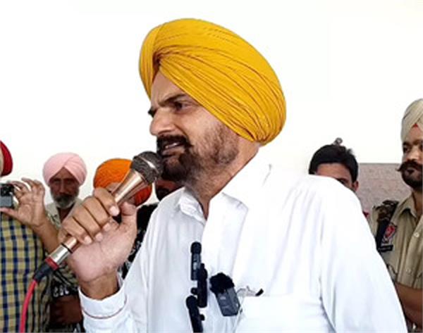  ਮੂਸੇਵਾਲਾ ਦੇ ਪਿਤਾ ਦੇ ਦੀਪ ਸਿੱਧੂ ਦੀ ਬਰਸੀ ਦੇ ਮੌਕੇ ਤੇ ਤਿੱਖੇ ਬੋਲ, 